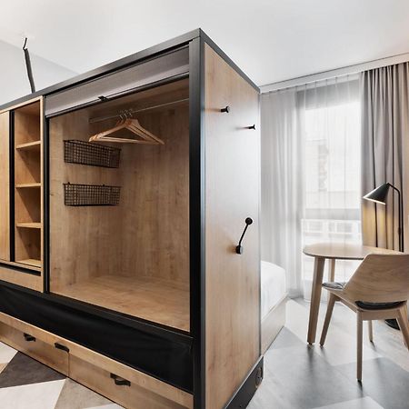 Stay Kooook Geneva City - Online Check In New Opening Exterior photo