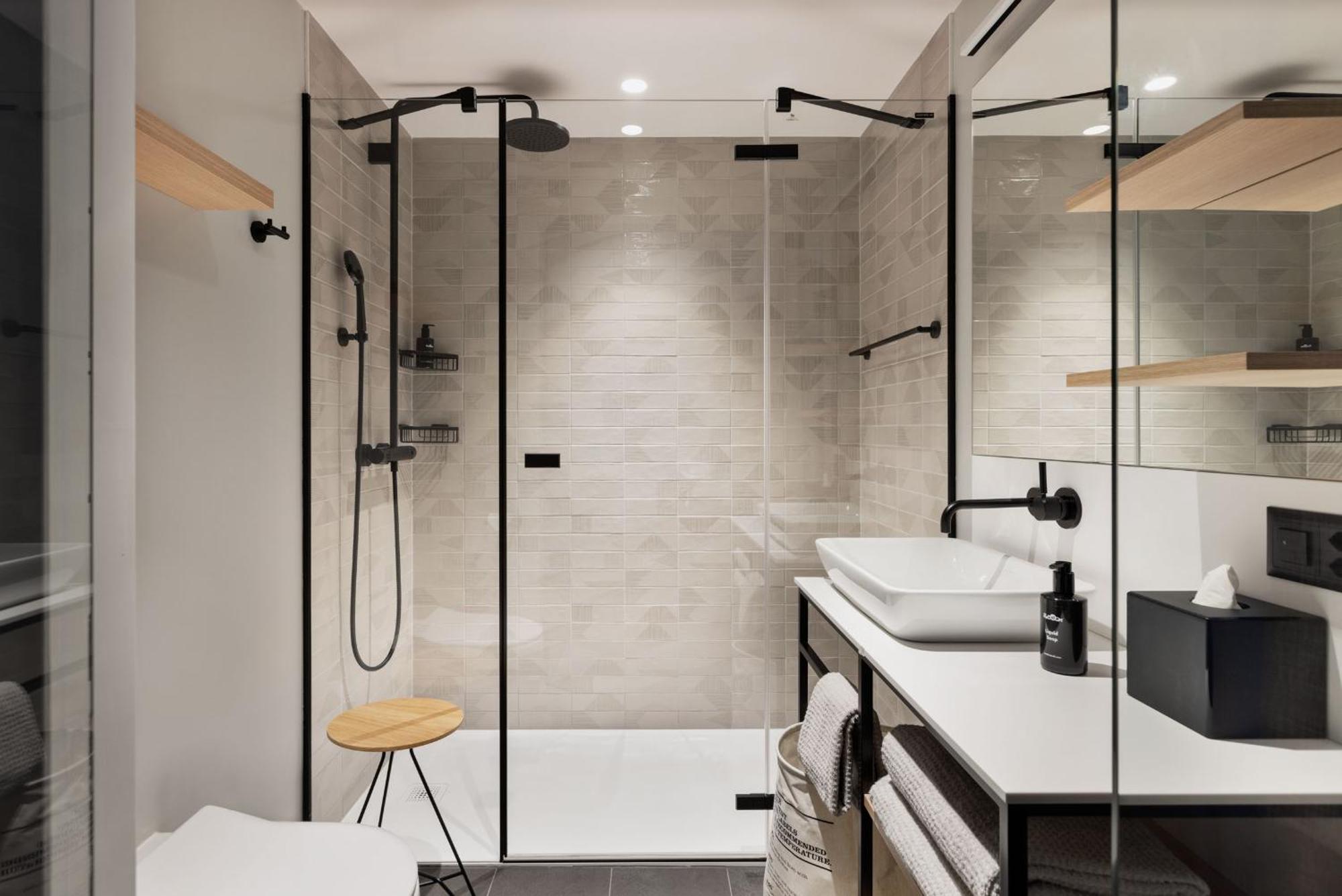 Stay Kooook Geneva City - Online Check In New Opening Exterior photo